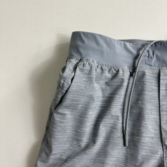 Lululemon Men’s T.H.E. Short‎ 9" Linerless LM7AAWS Heathered Gray Shorts Size S - Picture 4 of 6